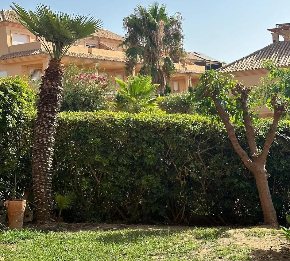 Costa Galera Apartamento Con Piscinas Jardin Y Un Bano Cercano A La Playa Estepona 0*,